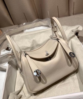 에르메스 미니 린디백19 나타 화이트 은장 끌레망스 가죽